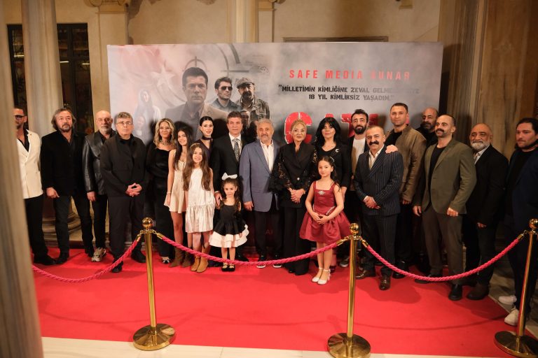 “Çatlı”ya Yoğun İlgi: Atlas Sinemasında Anlamlı Gece