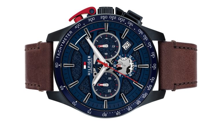 Tommy Hilfiger’dan Cesur Detaylarla Sportif Şıklık