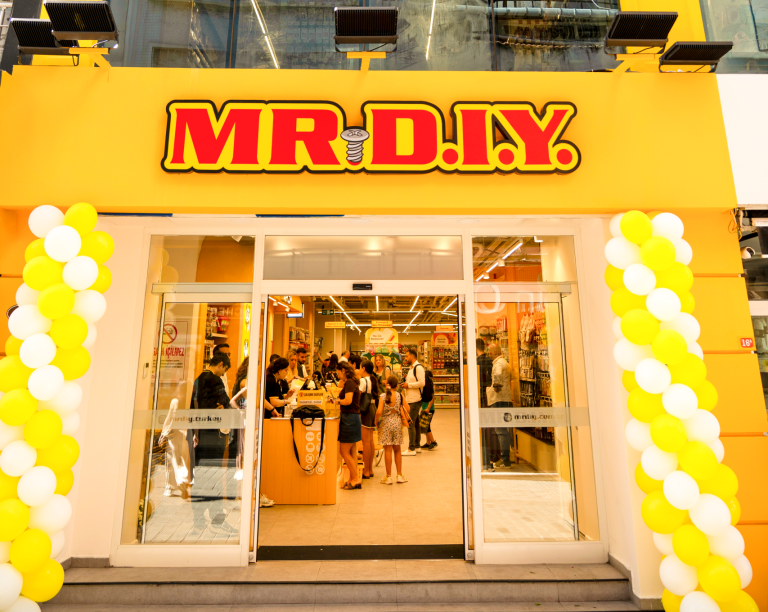 MR.DIY, Yeni Mağazasını Kadıköy Çarşı’da Açtı.